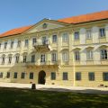 Valtice, Mikulov